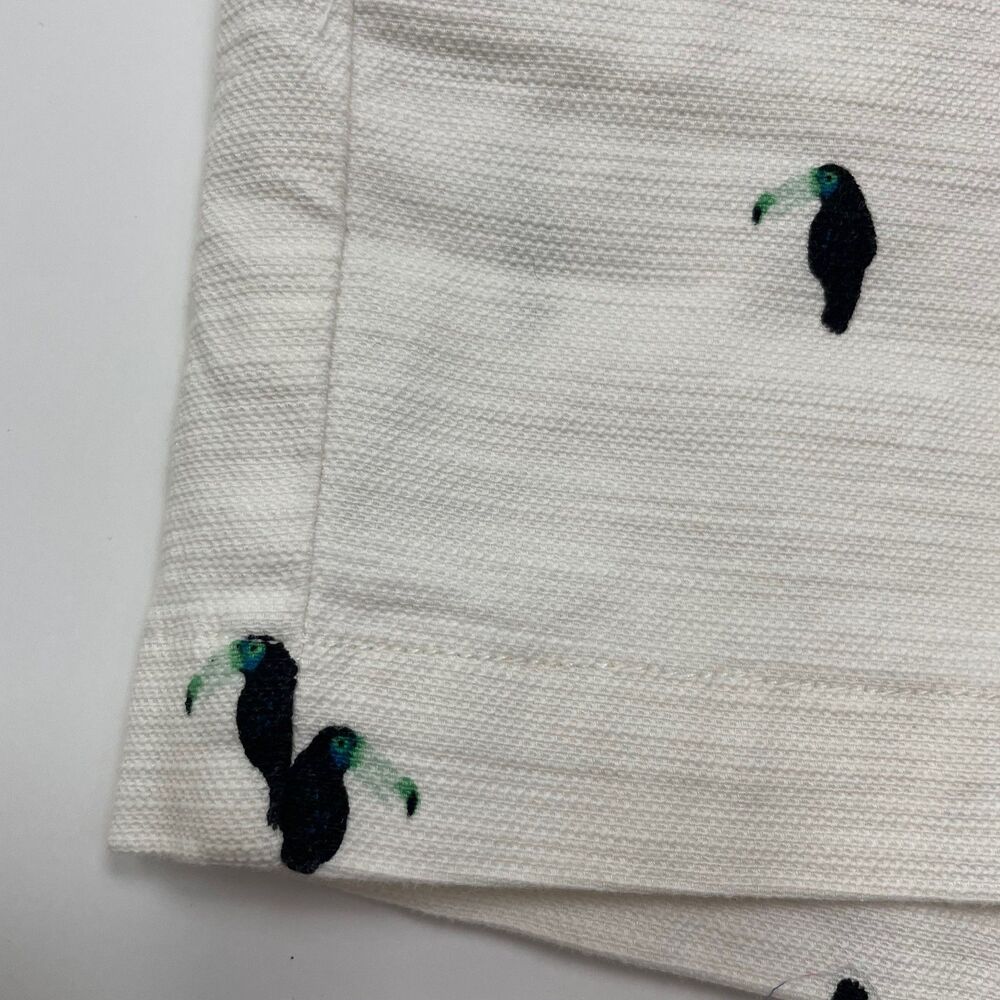 Loft Outlet White Shorts with Novelty Toucan Print Sz 6 - Picture 6 of 8